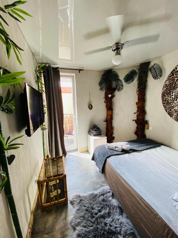 Kuredu / Uroa W Krainie Alicji Appartement Ełk Buitenkant foto