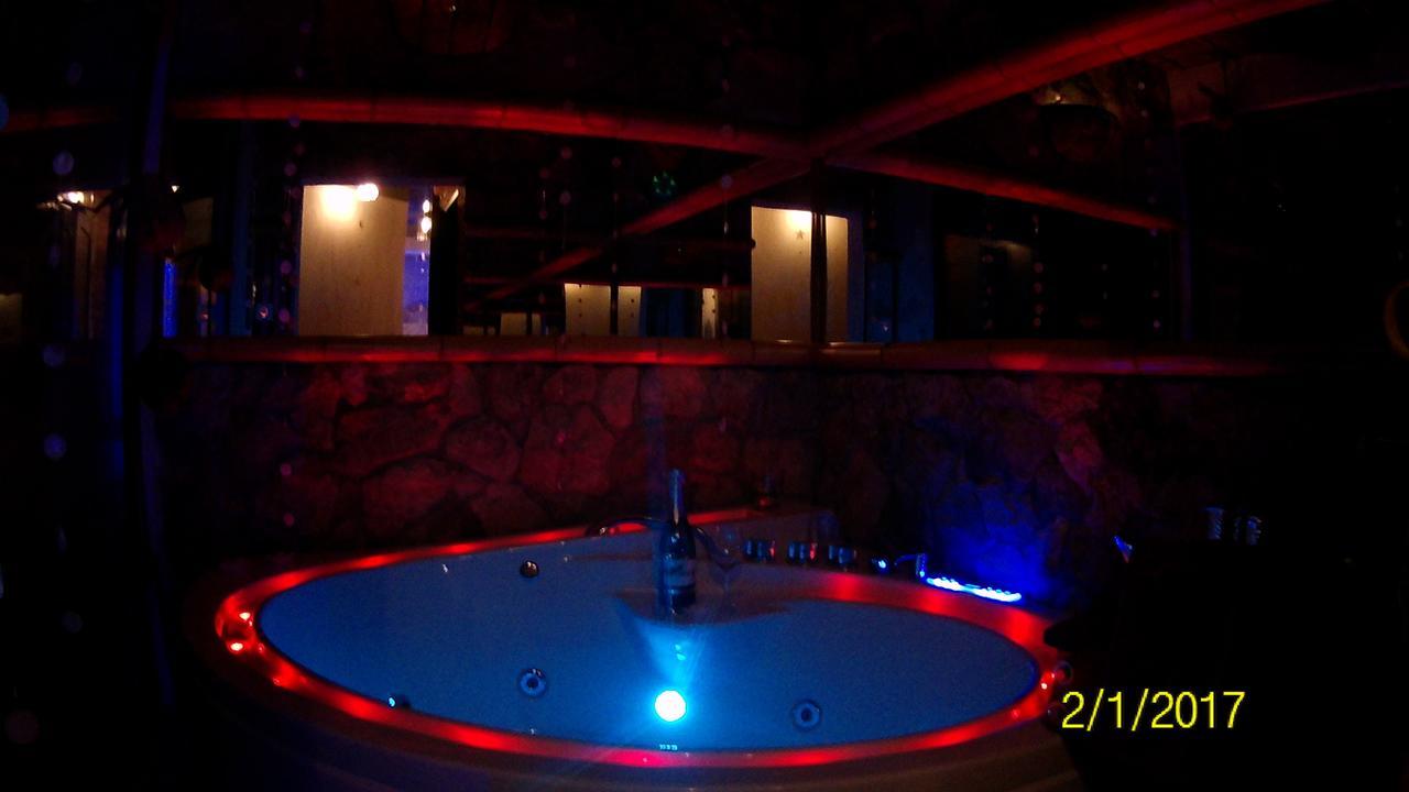 Kuredu / Uroa W Krainie Alicji Appartement Ełk Buitenkant foto